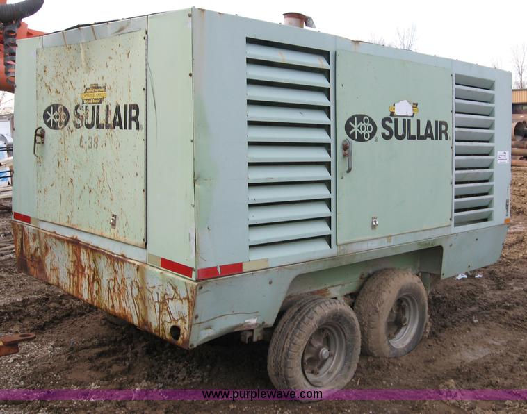 image for item C5992 Sullair 750CFM air compressor