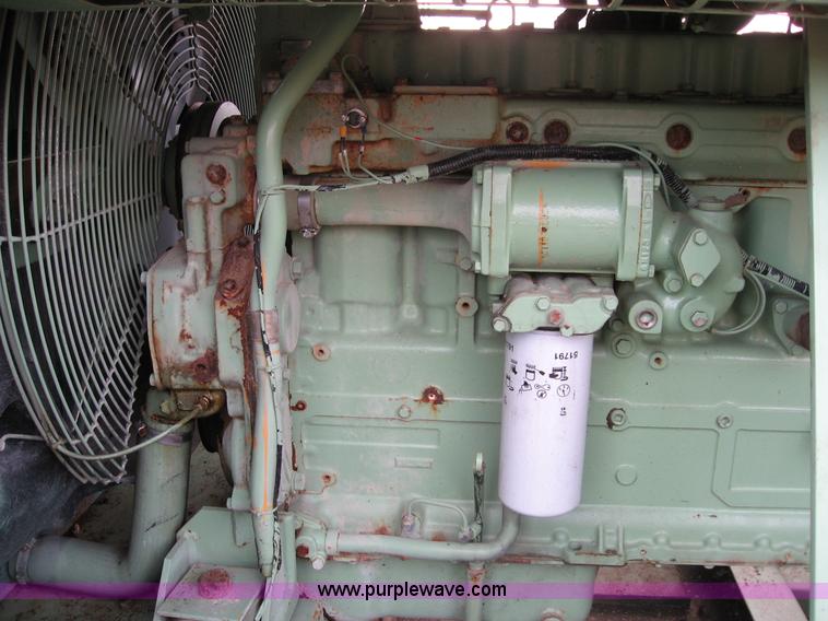 image for item C5992 Sullair 750CFM air compressor