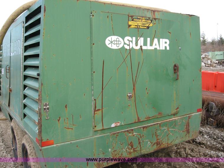 image for item C5993 Sullair 750CFM air compressor