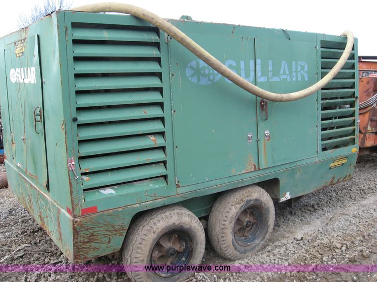 image for item C5993 Sullair 750CFM air compressor
