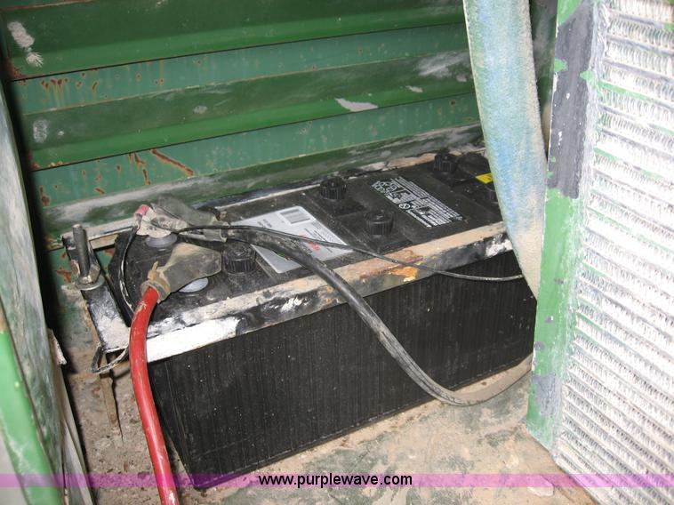 image for item C5993 Sullair 750CFM air compressor