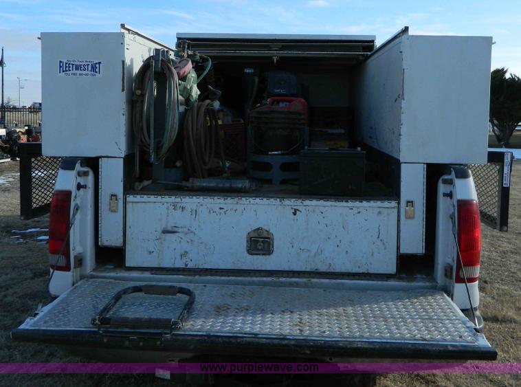 image for item E9384 Fleetwest service bed