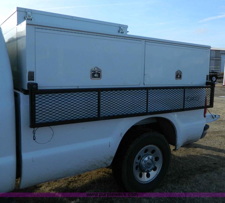 image for item E9384 Fleetwest service bed