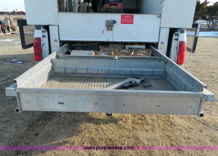 image for item E9384 Fleetwest service bed