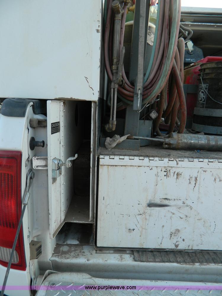 image for item E9384 Fleetwest service bed