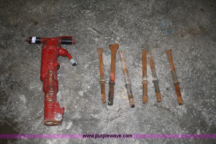 image for item H9618 CP pneumatic jack hammer