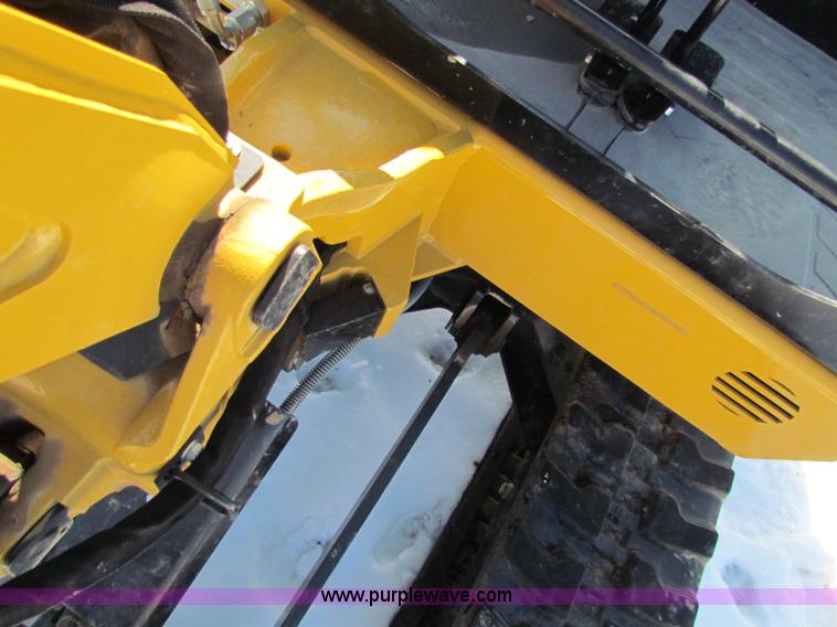 image for item I9536 2010 Caterpillar 302.5C mini excavator