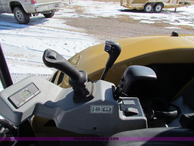 image for item I9536 2010 Caterpillar 302.5C mini excavator