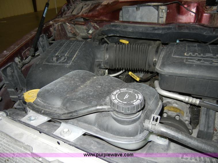 image for item A3447 2002 Dodge Ram 1500 SLT quad cab pickup truck Non-repairable certificate, parts only