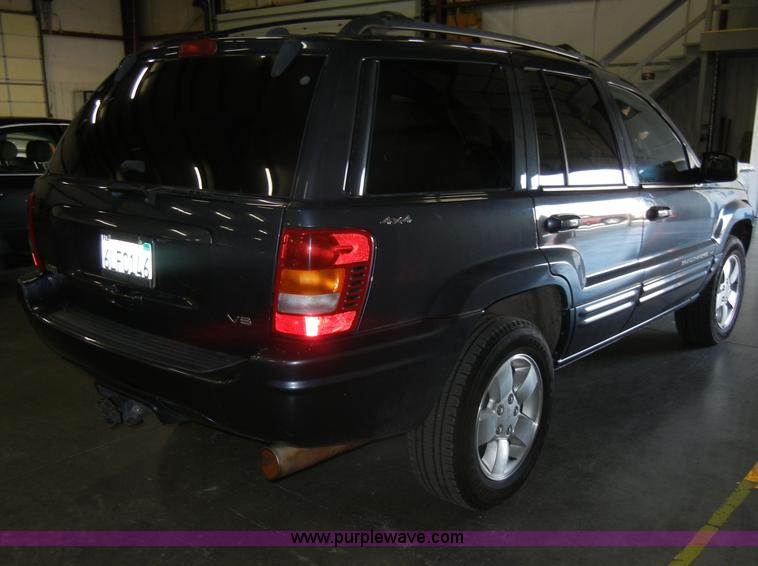 image for item C4079 2001 Jeep Grand Cherokee Limited SUV