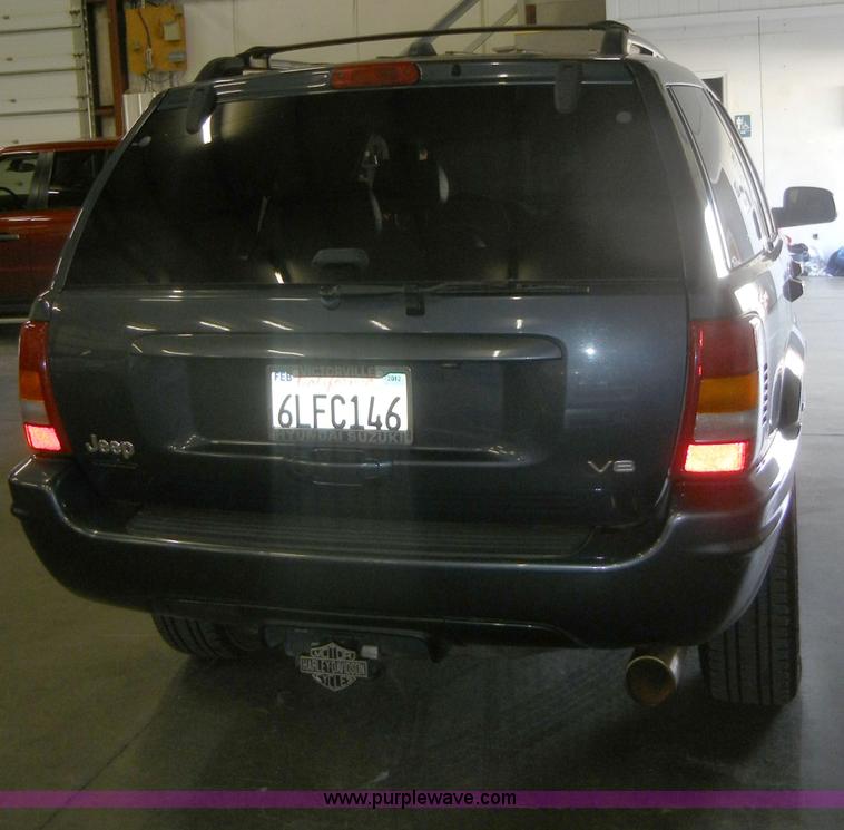 image for item C4079 2001 Jeep Grand Cherokee Limited SUV