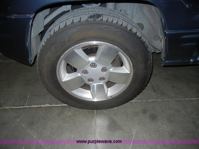 image for item C4079 2001 Jeep Grand Cherokee Limited SUV