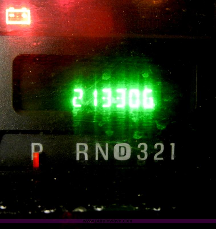 image for item C4081 2005 Ford F350 XLT Super Duty crew cab pickup truck