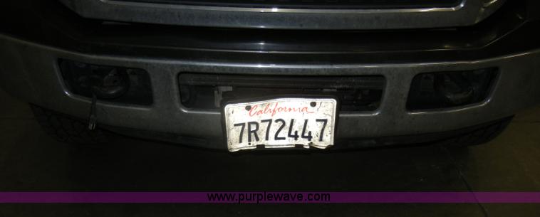 image for item C4081 2005 Ford F350 XLT Super Duty crew cab pickup truck