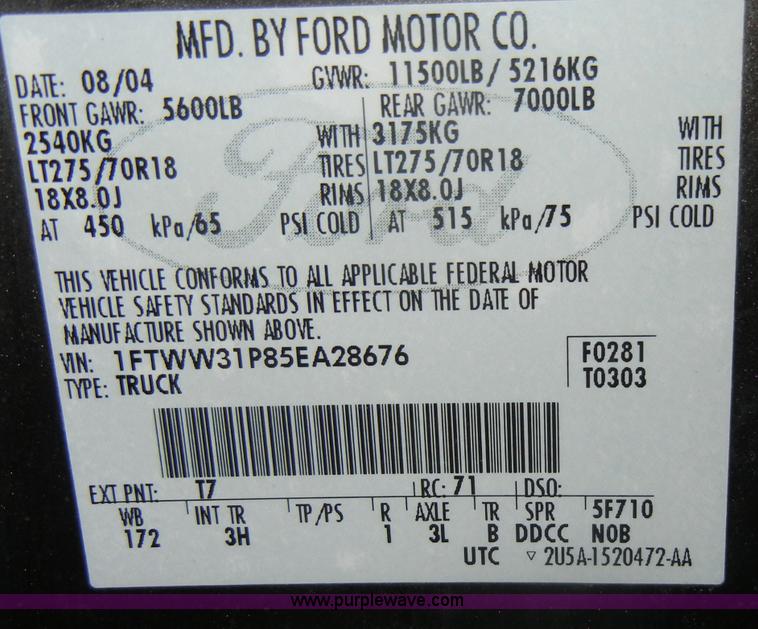 image for item C4081 2005 Ford F350 XLT Super Duty crew cab pickup truck