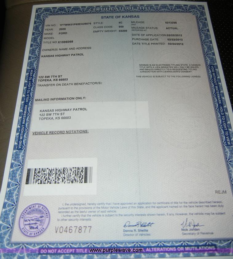 image for item C4081 2005 Ford F350 XLT Super Duty crew cab pickup truck