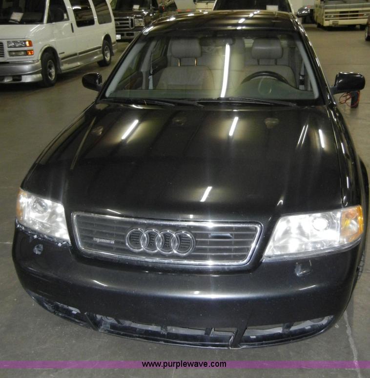 image for item C4083 1999 Audi A6 Quattro