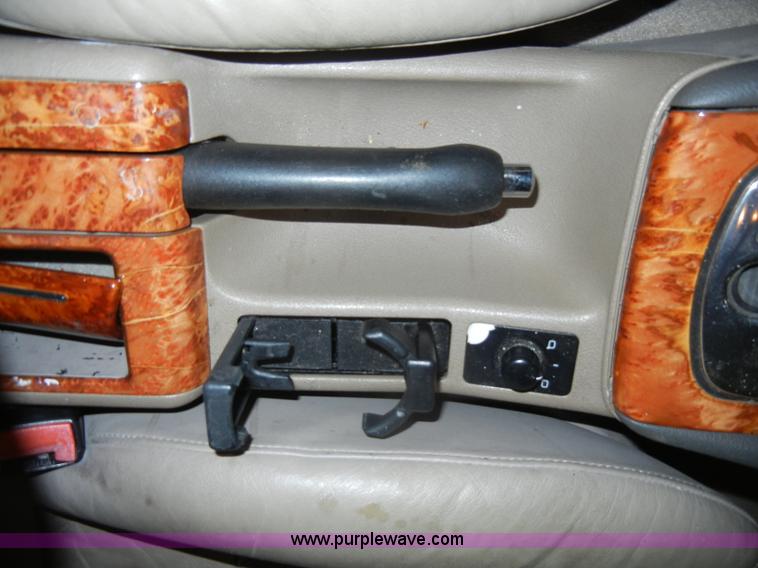 image for item C4083 1999 Audi A6 Quattro