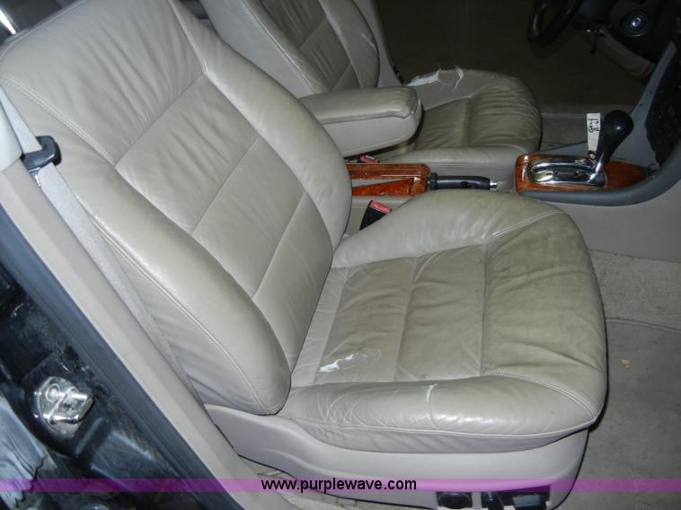 image for item C4083 1999 Audi A6 Quattro