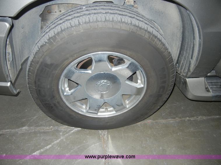 image for item C4084 2002 Cadillac Escalade EXT SUVNon-repairable certificate, parts only