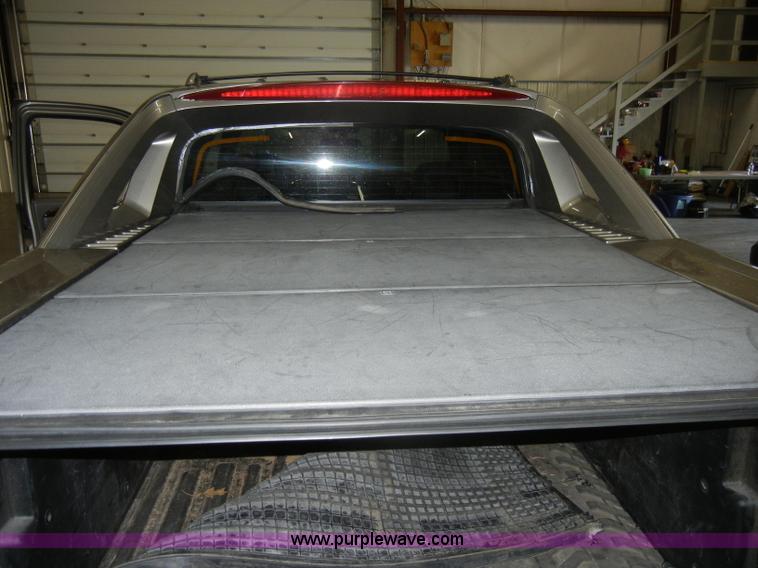 image for item C4084 2002 Cadillac Escalade EXT SUVNon-repairable certificate, parts only