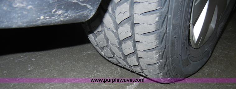 image for item C4085 2004 Nissan Quest mini vanNon-repairable certificate, parts only