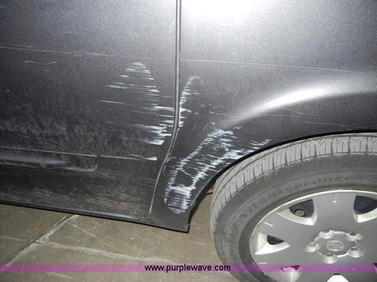 image for item C4085 2004 Nissan Quest mini vanNon-repairable certificate, parts only