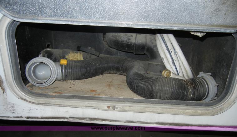 image for item C4086 1994 Ford Shasta E350 RV