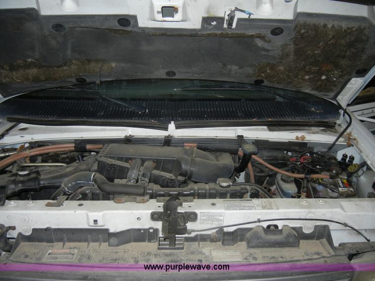 image for item C4086 1994 Ford Shasta E350 RV