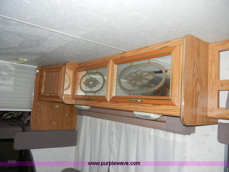 image for item C4086 1994 Ford Shasta E350 RV