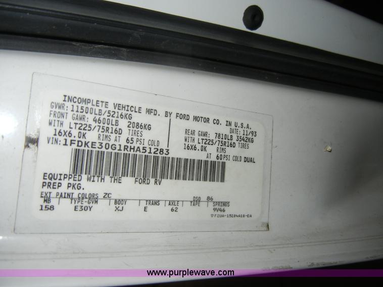 image for item C4086 1994 Ford Shasta E350 RV