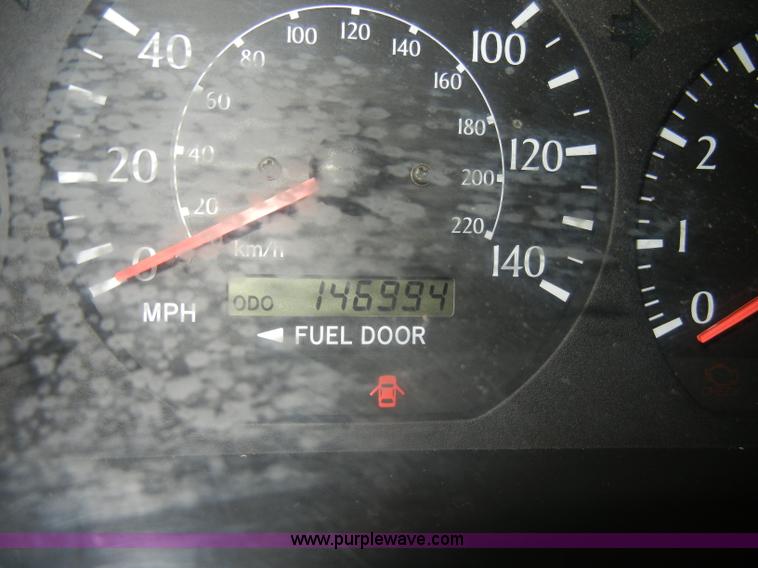 image for item C4087 1999 Toyota Solara SE Non-repairable certificate, parts only