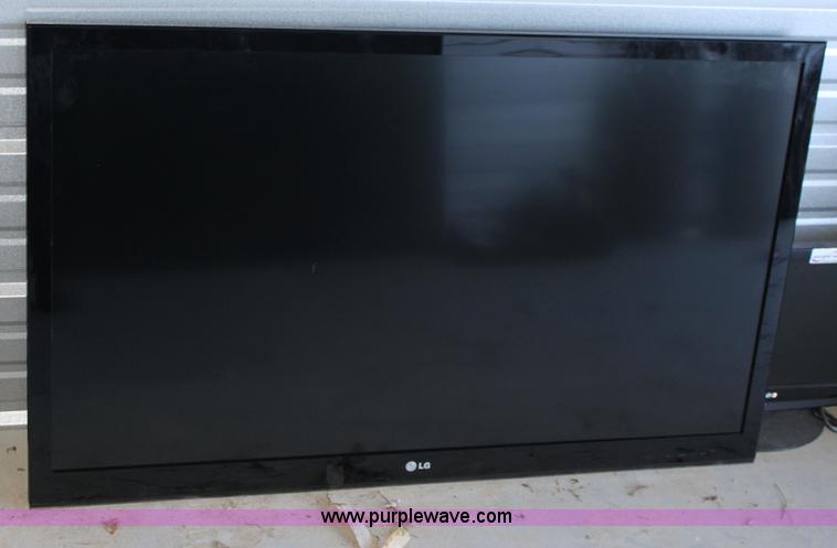image for item A7318 LG 47" flat panel television