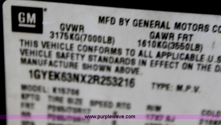 image for item A7319 2002 Cadillac Escalade EXT SUV