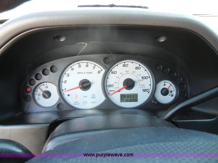 image for item C4073 2002 Ford Escape XLS SUV