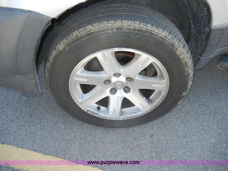 image for item C4073 2002 Ford Escape XLS SUV