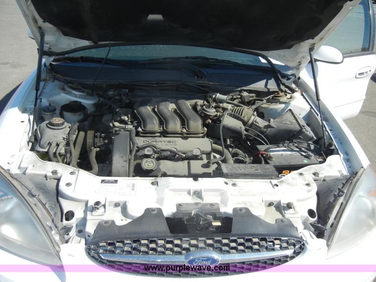 image for item C4074 2000 Ford Taurus SEL