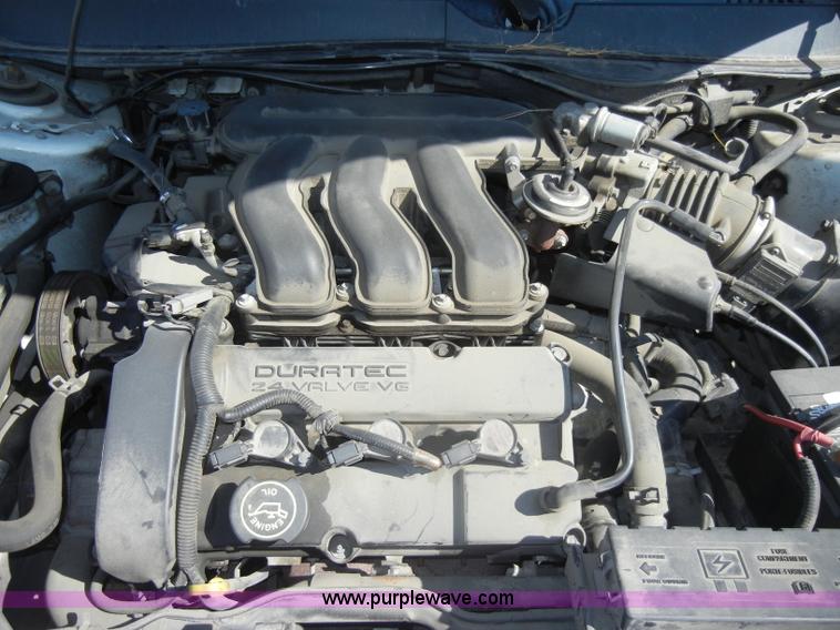 image for item C4074 2000 Ford Taurus SEL