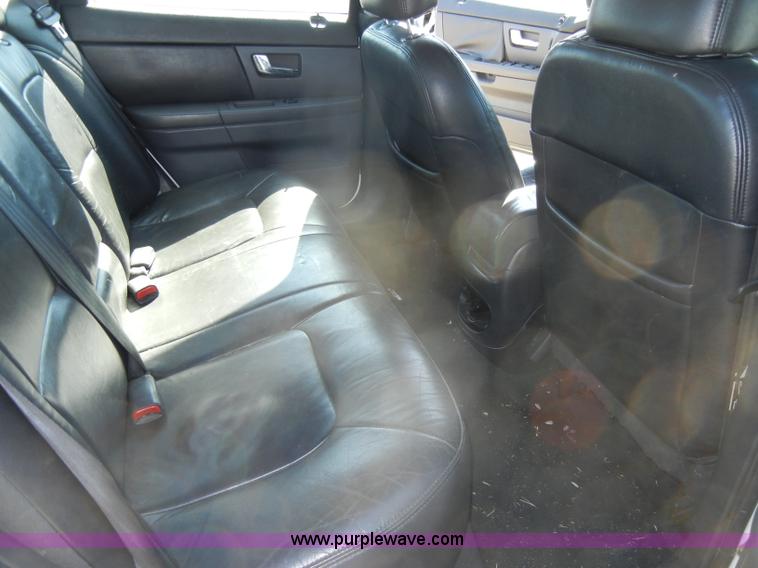 image for item C4074 2000 Ford Taurus SEL