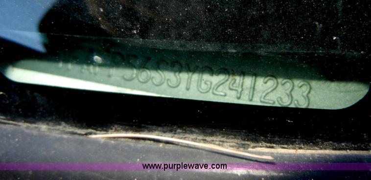 image for item C4074 2000 Ford Taurus SEL