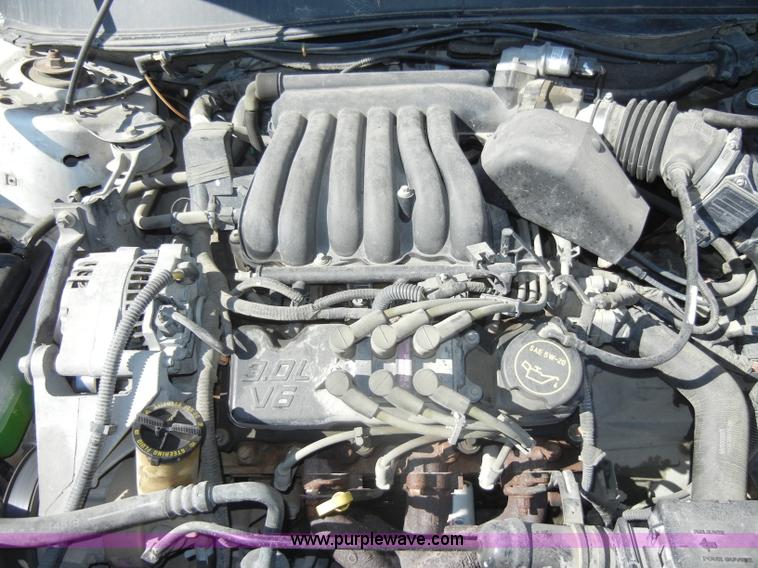 image for item C4075 2001 Ford Taurus SES