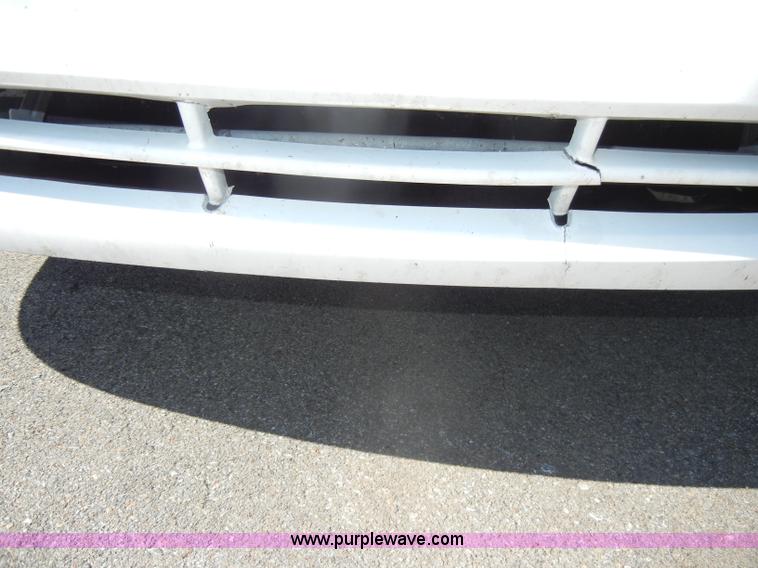 image for item C4075 2001 Ford Taurus SES