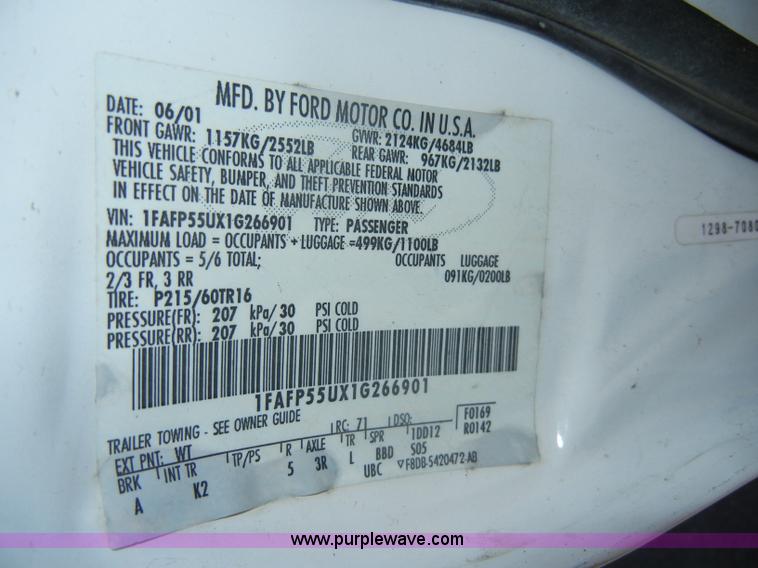 image for item C4075 2001 Ford Taurus SES