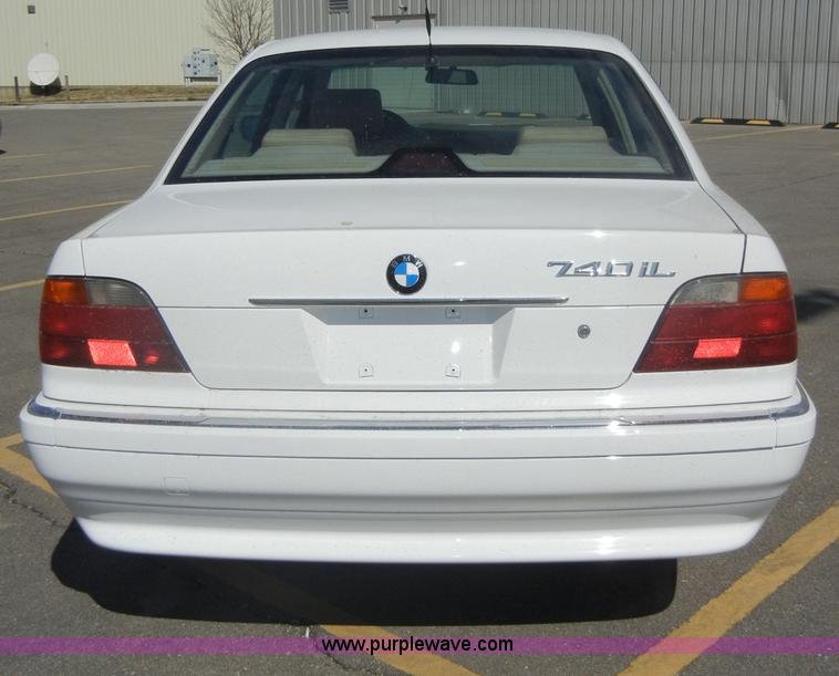 image for item C4076 1996 BMW 740iL