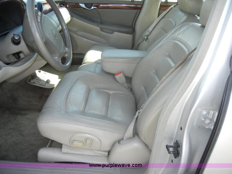 image for item C4077 2001 Cadillac DeVille