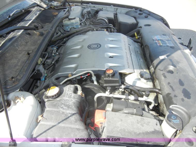 image for item C4077 2001 Cadillac DeVille