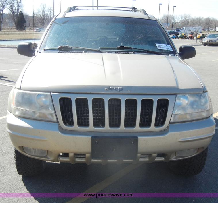 image for item C4078 2000 Jeep Grand Cherokee Limited SUV