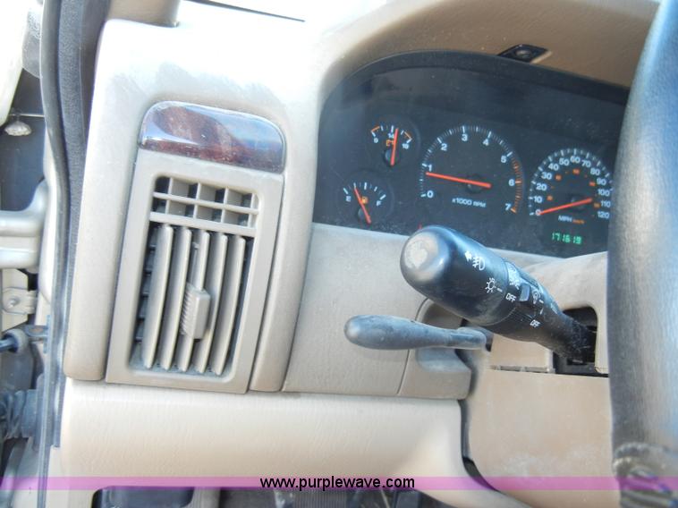 image for item C4078 2000 Jeep Grand Cherokee Limited SUV