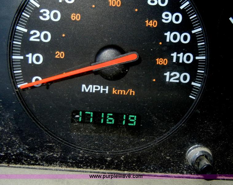 image for item C4078 2000 Jeep Grand Cherokee Limited SUV