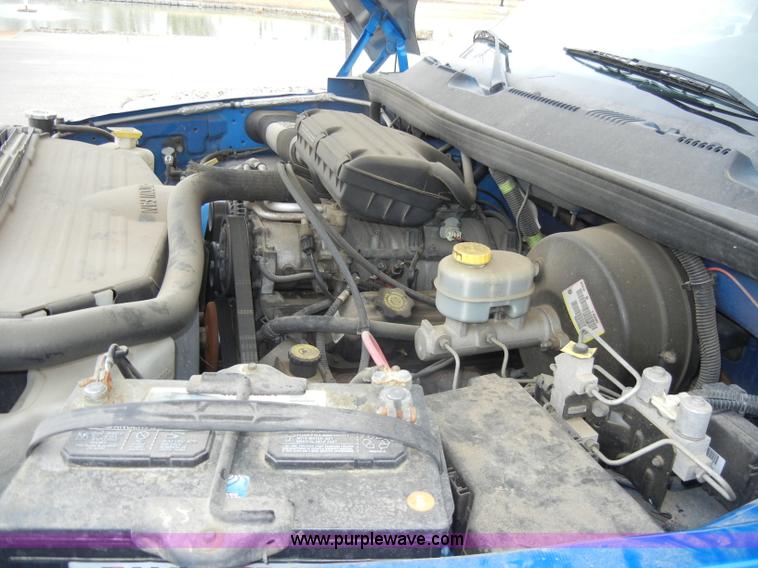 image for item C4110 2000 Dodge Ram 1500 pickup truck